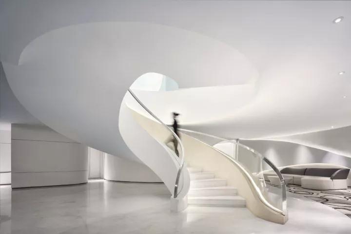 一個(gè)讓你仿若穿越時(shí)空的科技展廳，展示未來(lái)生活形態(tài)插圖(4)