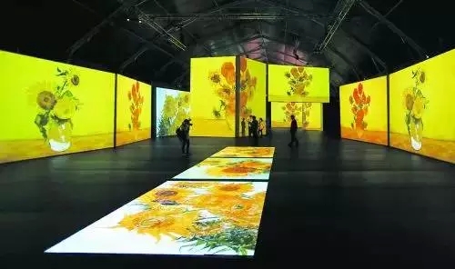 數(shù)字化」的藝術(shù)展覽,能否取代實(shí)物展?插圖(2) 數(shù)字化」的藝術(shù)展覽,能否取代實(shí)物展?插圖(2)